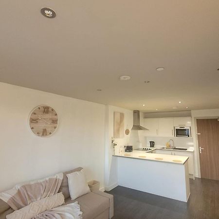Amazing London 1 Bedroom Flat In Astral House As18 Norbury  Exterior photo